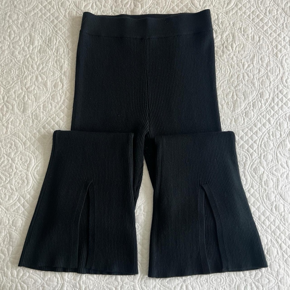 Abercrombie & Fitch Knit Split Hem Flare Leggings